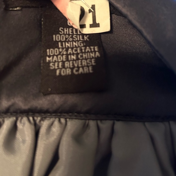 Arden B. Embroidered Silk Skirt size 0 - Picture 2 of 4